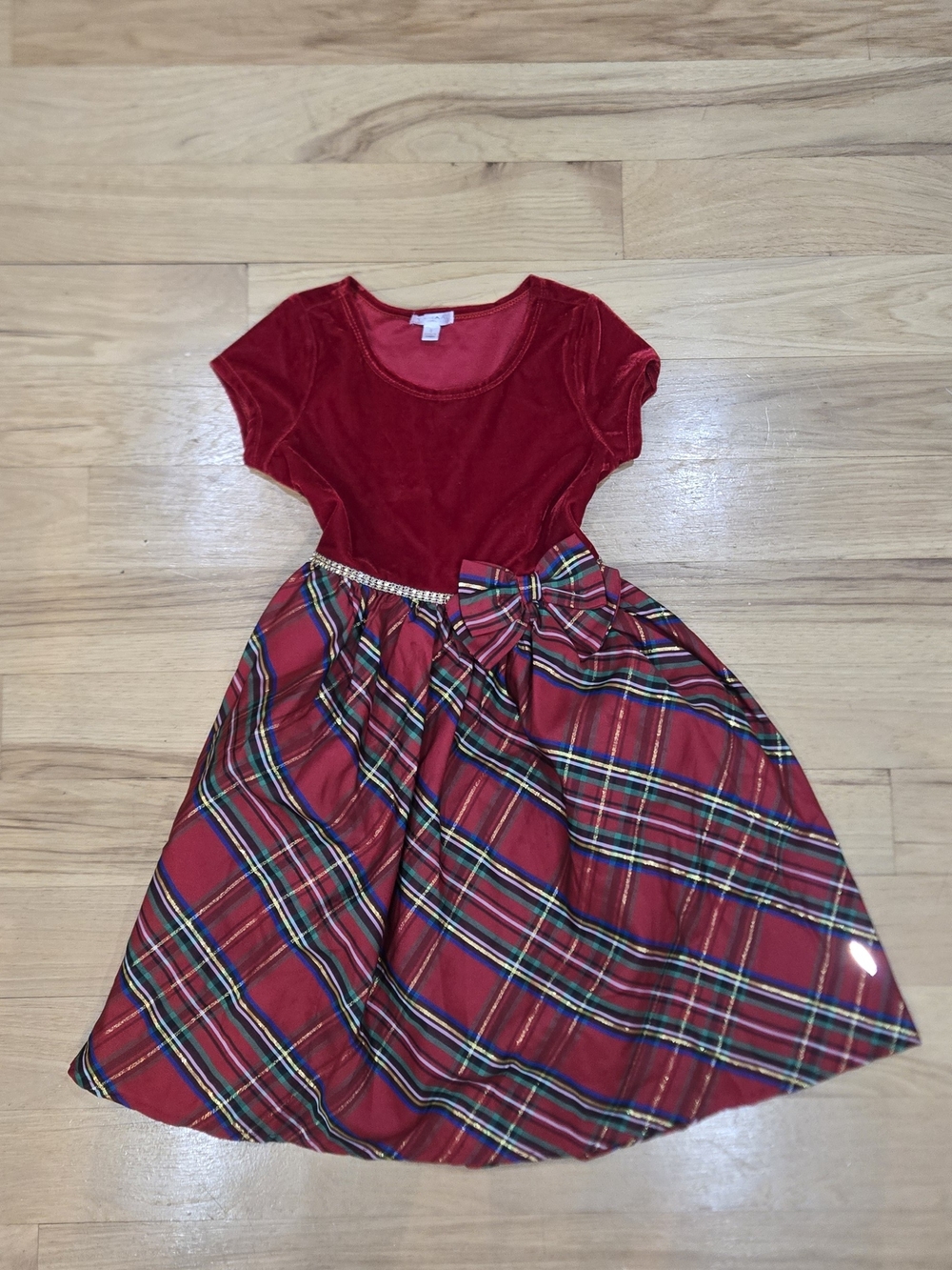 Tahari Red Velvet Bodice Plaid Skirt Holiday Dress Size 6